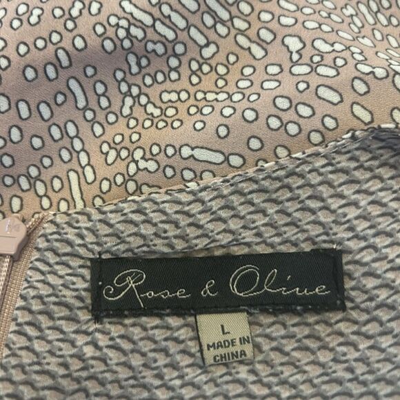 Rose & Olive tan white patterned sleeveless sheer blouse Size L EUC - Picture 8 of 10